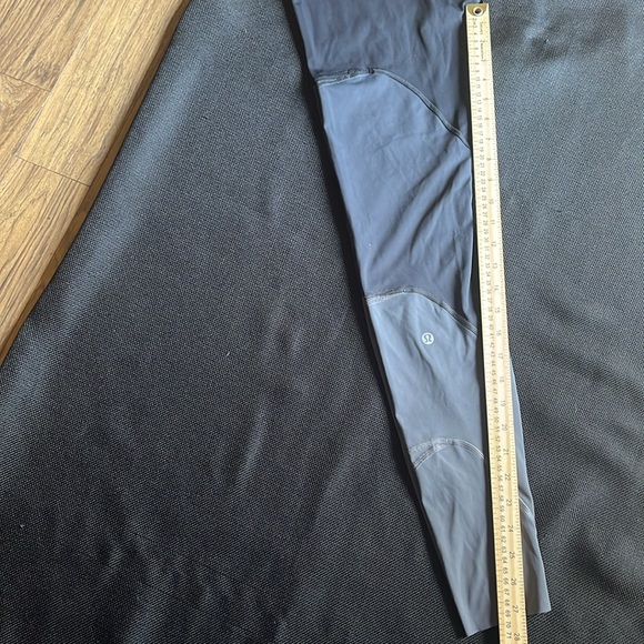 Lululemon Athletica leggings - Picture 16 of 16